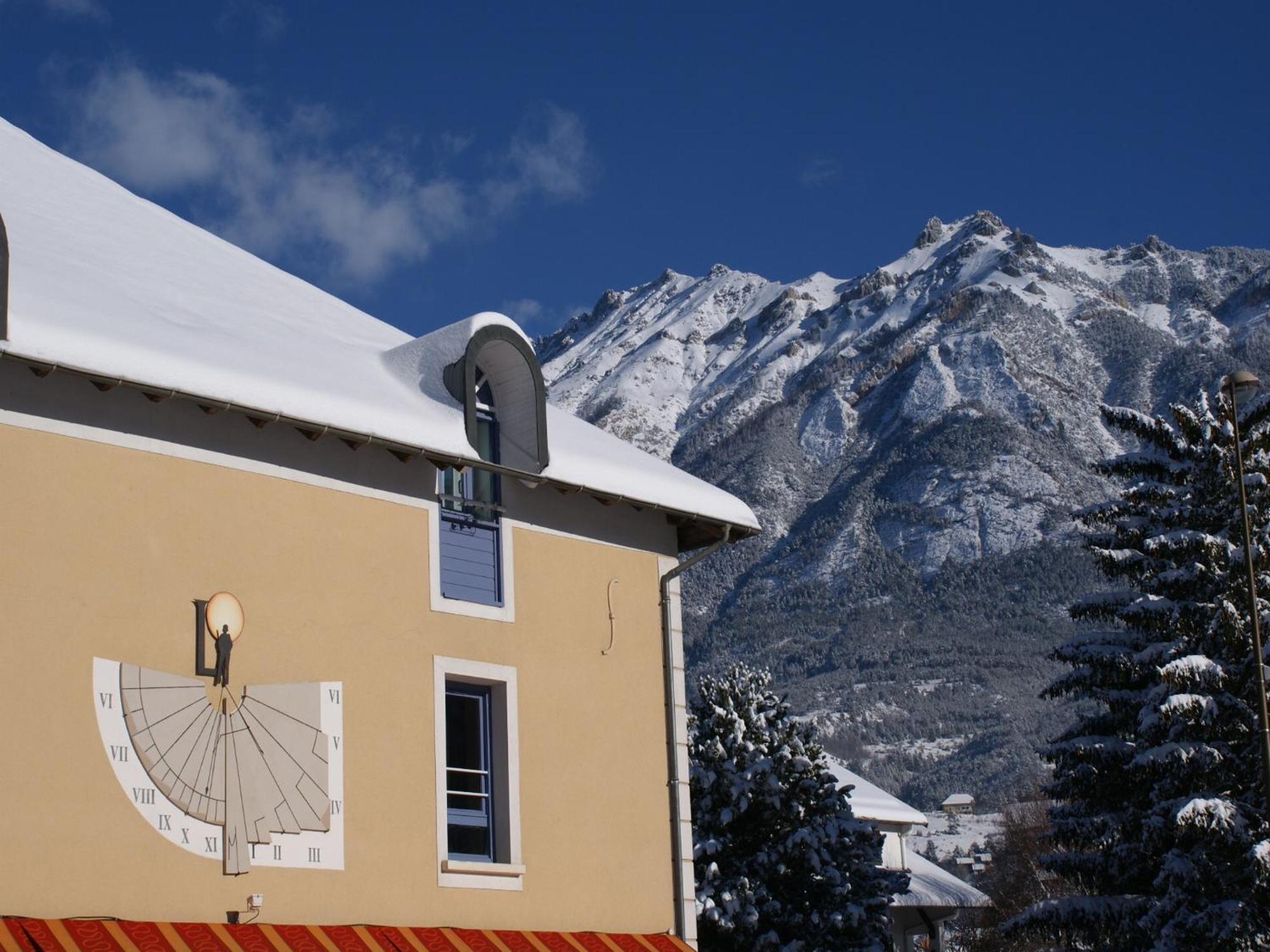 Hotel Lacour Eygliers Exterior photo